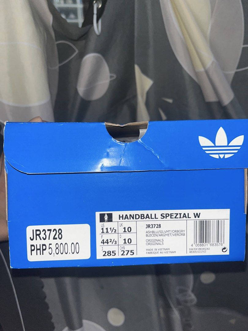 Adidas Handball Spezial (Category: Casual Shoes) located in Manila. Submitted by ajrmns (Listing ID 1460192740, Image 2). Description: BNEW: Adidas Handball Spezial Size - 11.5 Women ; 10.5 Men ₱3800 negotiable sa sure buyer Free ship/df can provide pics and vids, and personal id for legitimacy 📍Taft, Mnl .