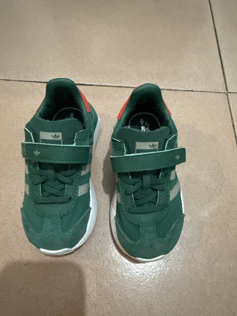 Adidas Kids Shoes (Category: Babies & Kids Fashion) located in Makati City. Submitted by malcolmkenji (Listing ID 1460214011, Image 1). Description: .