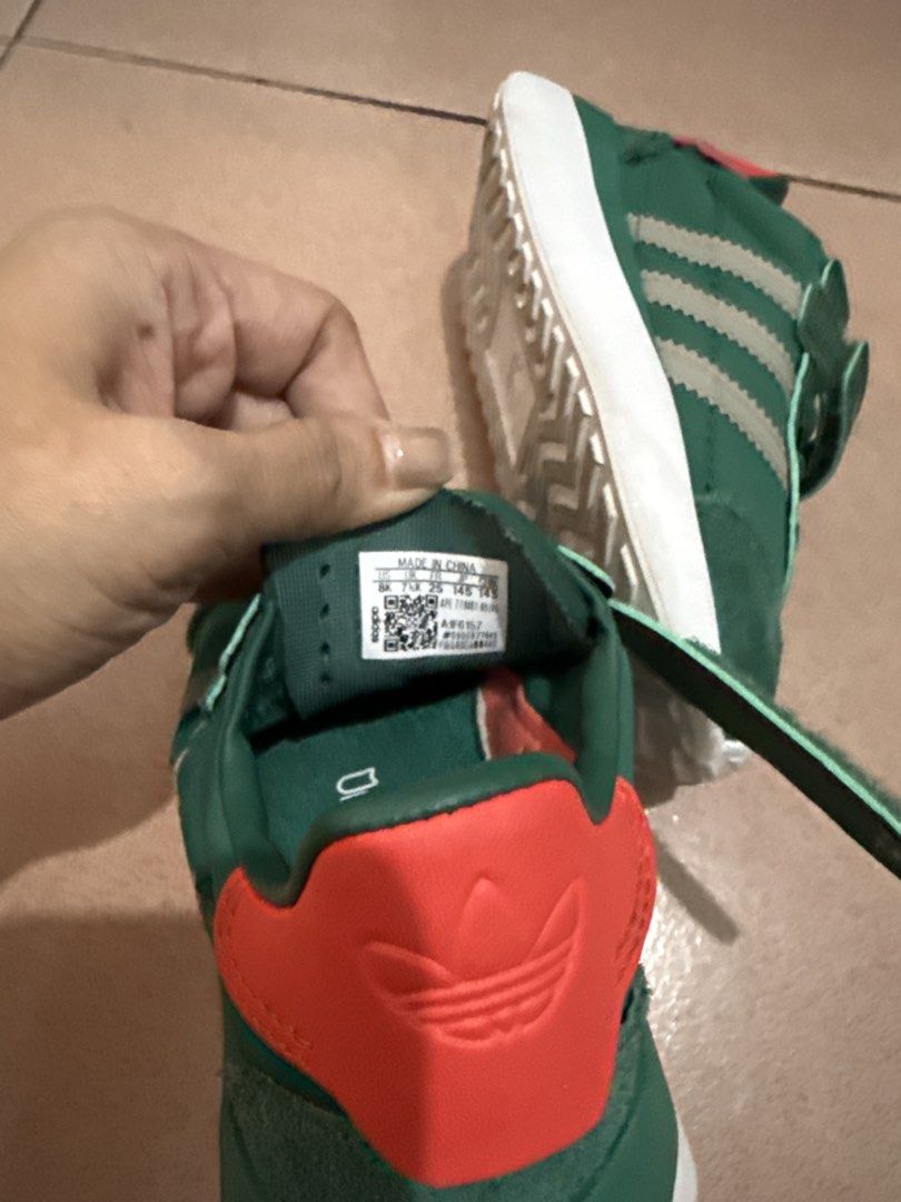 Adidas Kids Shoes (Category: Babies & Kids Fashion) located in Makati City. Submitted by malcolmkenji (Listing ID 1460214011, Image 3). Description: .