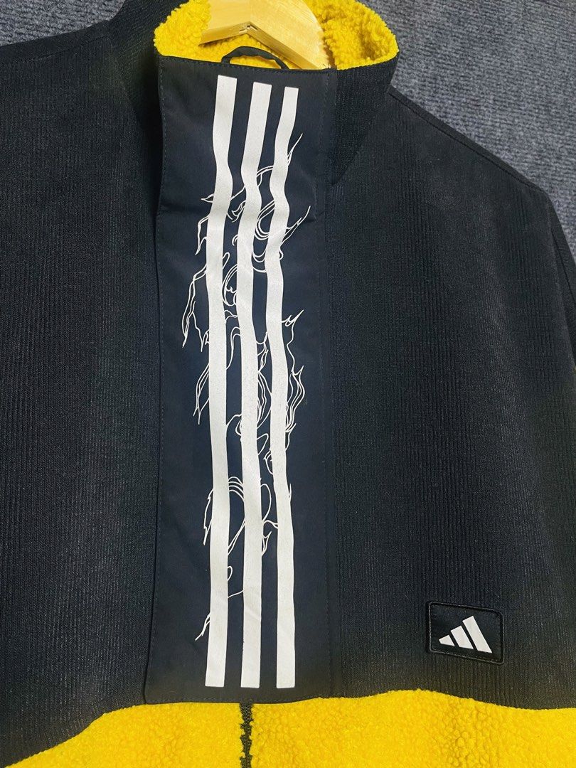 Adidas Sherpa Fleece Jacket (Category: Coats, Jackets and Outerwear) located in Baguio. Submitted by onyol.items (Listing ID 1460256940, Image 3). Description: Condition: Excellent Dimension: 29 Length 24 Width Size- Large to XL Issue: None Color rate: 9.5 .