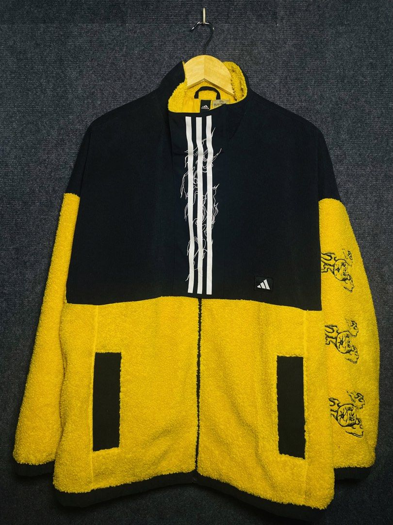 Adidas Sherpa Fleece Jacket (Category: Coats, Jackets and Outerwear) located in Baguio. Submitted by onyol.items (Listing ID 1460256940, Image 1). Description: Condition: Excellent Dimension: 29 Length 24 Width Size- Large to XL Issue: None Color rate: 9.5 .
