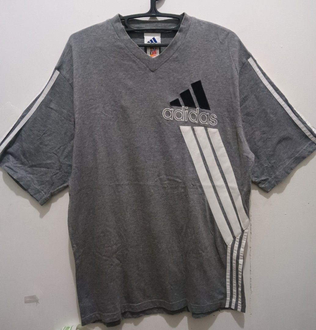 ADIDAS Vintage Shirt (Category: Tshirts & Polo Shirts ) located in Quezon City. Submitted by jaychingsss (Listing ID 1460205405, Image 1). Description: Adidas Vintage Shirt - 200 23x31 Complete Tags Color Rate: 9.5/10 No issue.