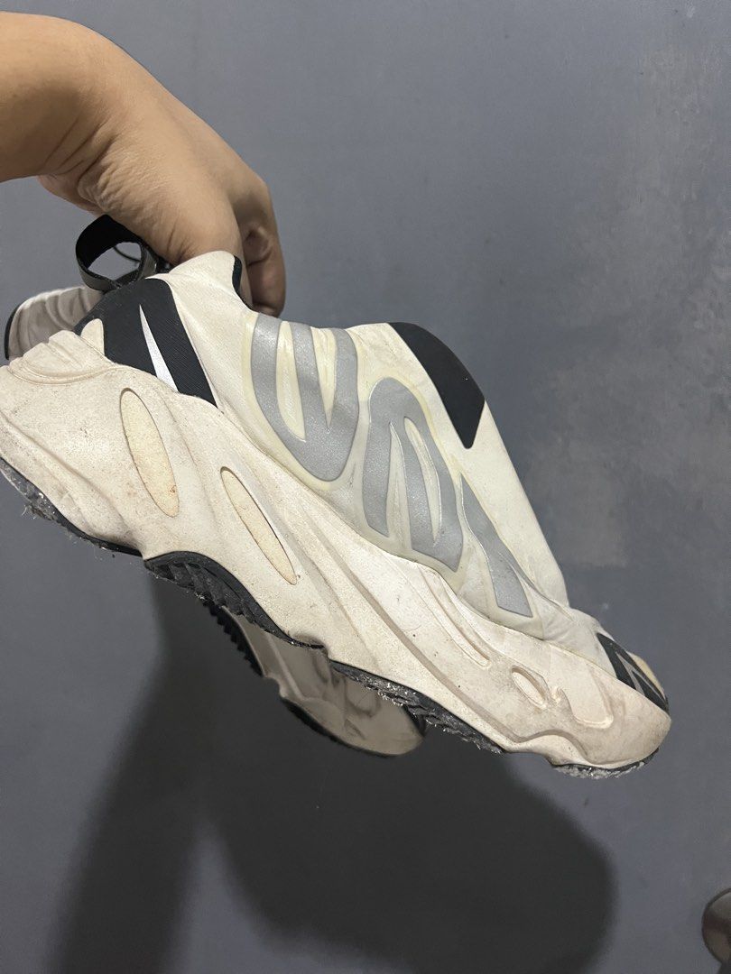 Adidas Yeezy 700 mnvn (Category: Sneakers) located in Manila. Submitted by frvryhang_ (Listing ID 1460241196, Image 3). Description: Authentic Yeezy US 6.5 | 24cm bought in america madumi lang yan. No issue! Rfs. Decluttering. Bawas gamit Location: Bambang Manila.