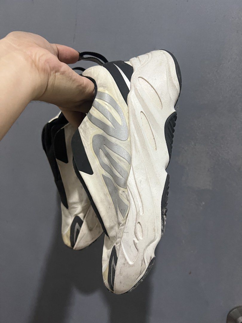 Adidas Yeezy 700 mnvn (Category: Sneakers) located in Manila. Submitted by frvryhang_ (Listing ID 1460241196, Image 1). Description: Authentic Yeezy US 6.5 | 24cm bought in america madumi lang yan. No issue! Rfs. Decluttering. Bawas gamit Location: Bambang Manila.