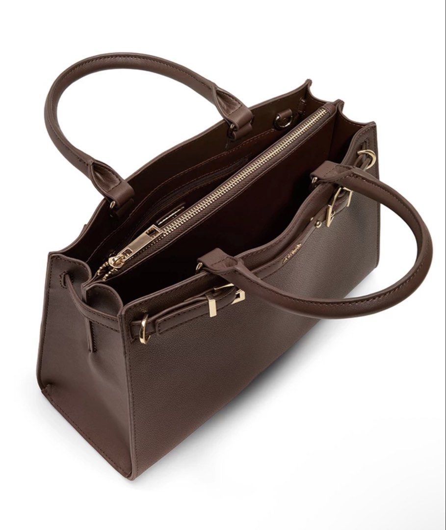 ALDO (Category: Luxury Bags & Wallets) located in Angeles City. Submitted by makeityours.love (Listing ID 1460271793, Image 3). Description: Aldo bag 💯 AUTHENTIC Shoulder/cross bag/hand bag Money back guarantee if proven fake! Negotiable for sure buyer!.