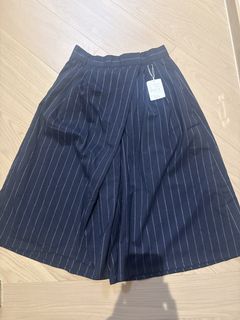 （分類：）位於 。 由 happytradeyeah 提交（商品編號 1460285077，圖片 1）。簡介： 。