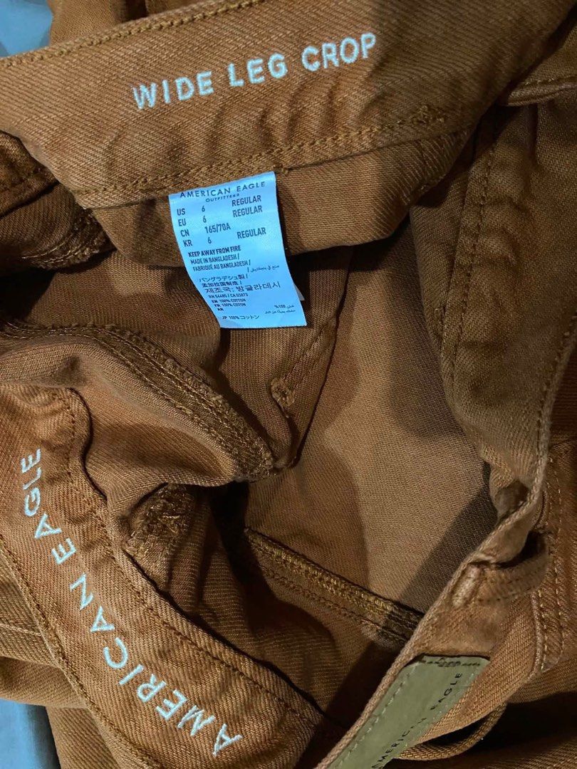 American Eagle Wide Leg Crop Pants - Burnt Orange (Category: Jeans) located in Aparri. Submitted by lorielynsh63690 (Listing ID 1460156281, Image 2). Description: - Brand: American Eagle Size 27-28.