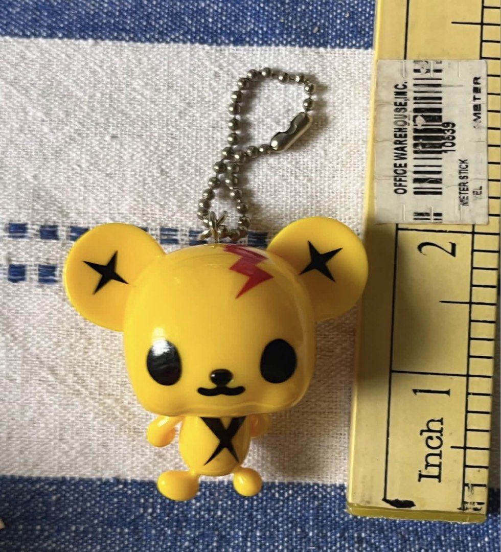 Anime bear yellow bag charm (Category: Character Goods) located in Paranaque City. Submitted by bonsaiart (Listing ID 1460128626, Image 3). Description: Pre owned Good condition 100(fixed) +sf via GCASH or paymaya No to meetup No to cop / cod Shipping via j&t only No breaking of set or bundle.