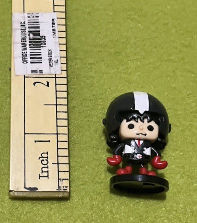 Anime Black motor rider figure (Category: Figurines & Statues) located in Paranaque City. Submitted by bonsaiart (Listing ID 1460134610, Image 3). Description: Pre owned Good condition 90(fixed) +sf via GCASH or paymaya No to meetup No to cop / cod Shipping via j&t only No breaking of set or bundle.