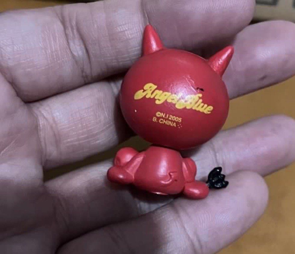 Anime red devil toy figure (Category: Figurines & Statues) located in Paranaque City. Submitted by bonsaiart (Listing ID 1460129712, Image 2). Description: Pre owned Good condition 50(fixed) +sf via GCASH or paymaya No to meetup No to cop / cod Shipping via j&t only No breaking of set or bundle.