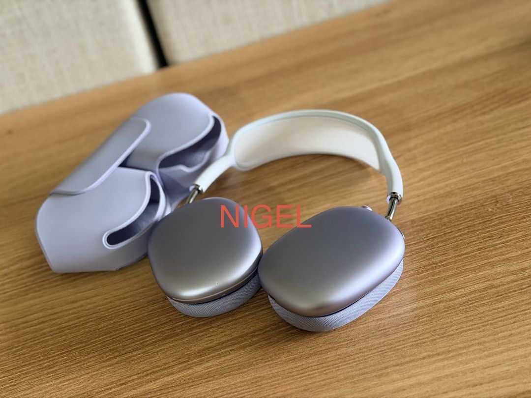apple AirPods Max V2 (Category: Other Mobile & Gadget Accessories) located in Makati City. Submitted by nigelbitalo36 (Listing ID 1460172689, Image 1). Description: read all details muna bago inquire fixed price- 17k super bargain :) airpods max v2 type c issue- small dents nasa picture inclusion unit and case only pick up only location- filinvest alabang.