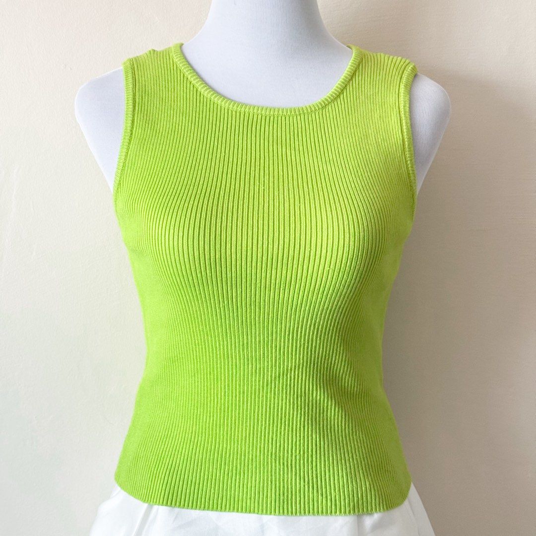 Apple Green Rib Knit Top (Category: Others Tops) located in Antipolo. Submitted by rosywardrobe (Listing ID 1460289367, Image 2). Description: 🎀 MAKE READING A HABIT 🎀 • No order form, no reservation! • Strictly 1 day reservation • Payment first before order processing • No return, No exchange • Don’t make an offer if you’re not 100% sure • No shipping every weekends — PAYMENT CHANNELS — • GCash • Gotyme • Maya • BDO • BPI • Unionbank — DELIVER