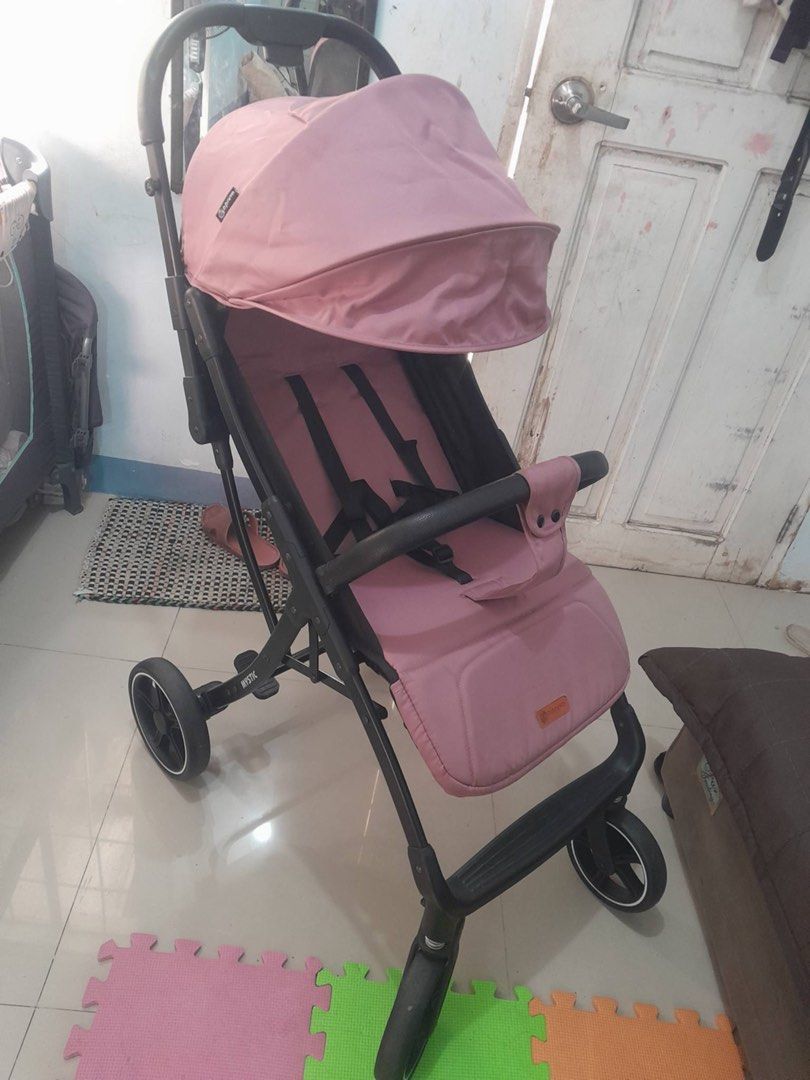 Apruva Mystic Stroller (Category: Strollers) located in Santa Rosa. Submitted by yhenny88 (Listing ID 1460131020, Image 3). Description: Apruva Mystic Stroller.
