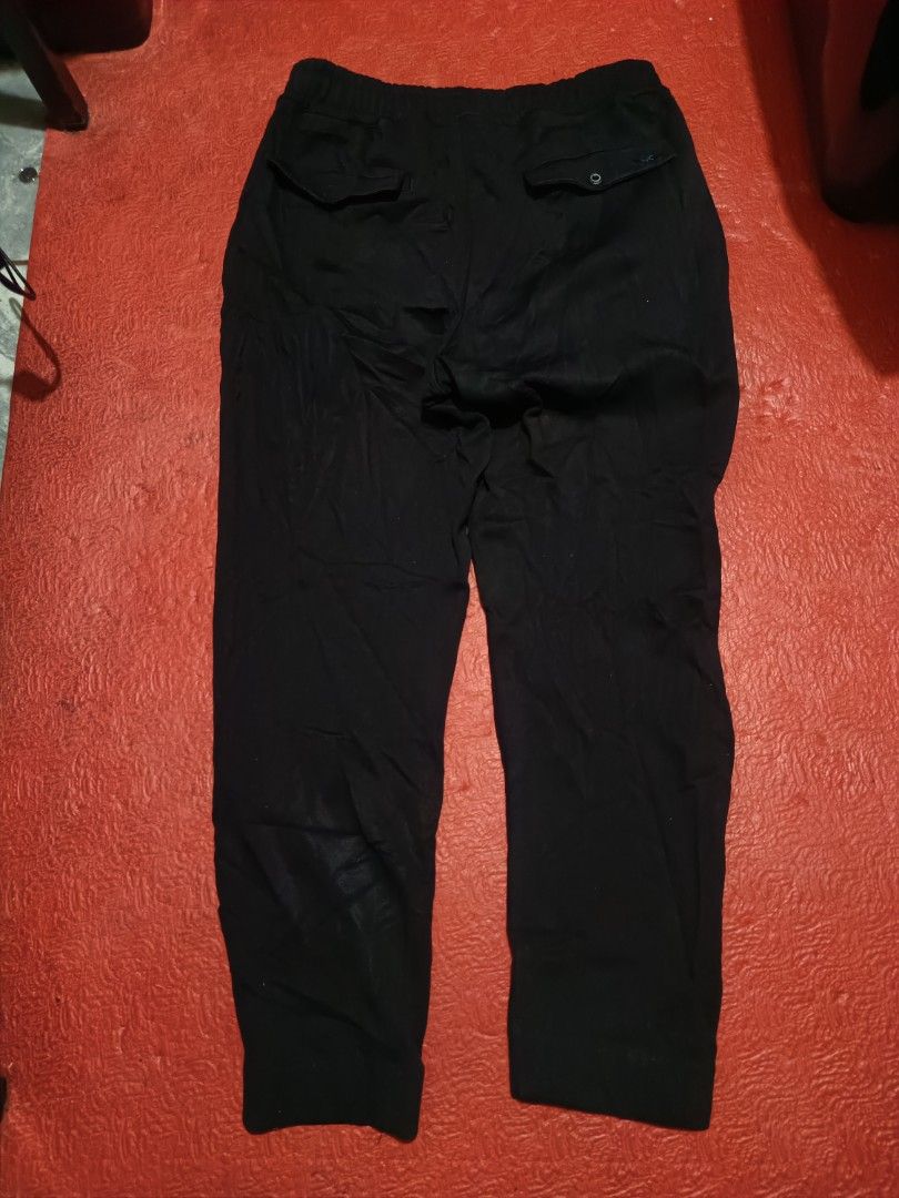Arcteryx Jogger pants (Category: Joggers) located in Cebu City. Submitted by iamnegotiable (Listing ID 1460199665, Image 2). Description: arcteryx Jogger pants Logo embroind front Logo at the back patch size XXL Dimes measured on flat surface Waistline 34-38 garter stretchable Length 38.5 inch leg opening 6 inch issue sa leg opening may scratch may loose stitch available price negotiable.