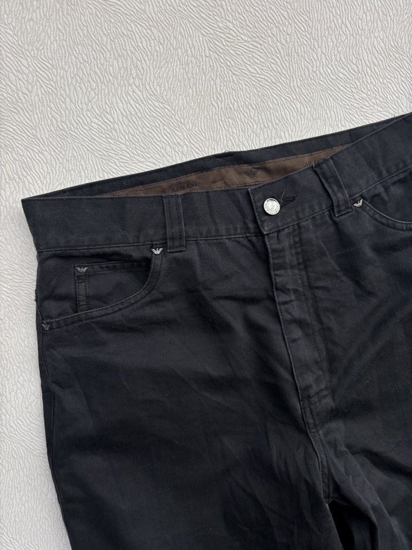 Armani Jeans (Category: Jeans) located in Baybay. Submitted by thrift.ed2023 (Listing ID 1460194284, Image 3). Description: Armani Jeans 30” to 32” Waistline 40” Length 9” Hem No Issue Need Wash Good as New.