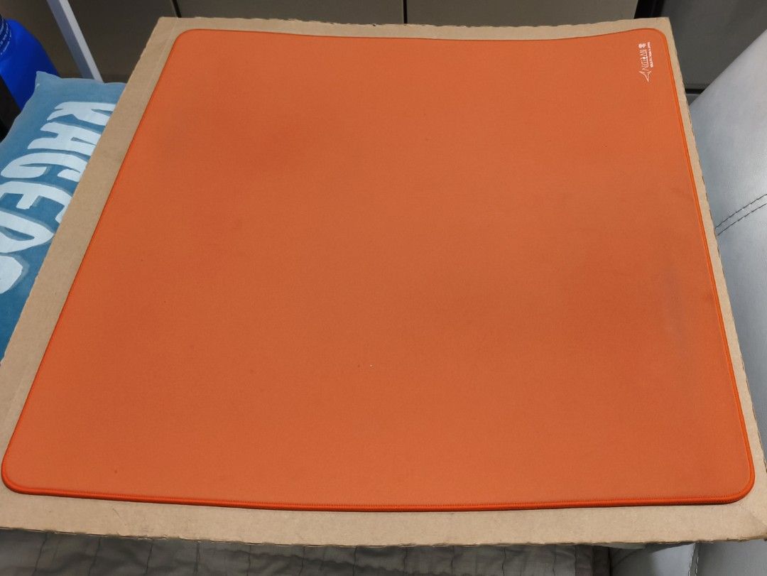 Artisan Zero Soft XXL Orange (Category: Mouse & Mousepads) located in Makati City. Submitted by frosmart (Listing ID 1460267540, Image 3). Description: [FS] Artisan Zero Soft XXL Orange Price: 2300 Negotiable for Sure buyer, Offer. Most used Cloth Mousepad in Shooter Games Details: - Condition: Has Small Stains, signs of usage - DOP: About 3 months of usage then switched to glass pad(No receipt) - RFS: Want to test different pads Send me a DM if 
