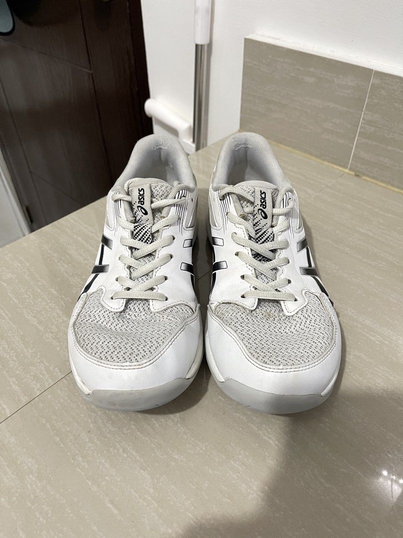 ASICS Pickleball Shoes (Category: Sneakers) located in Paranaque City. Submitted by dearvenus (Listing ID 1460298782, Image 3). Description: ASICS Gel Rocket 12.