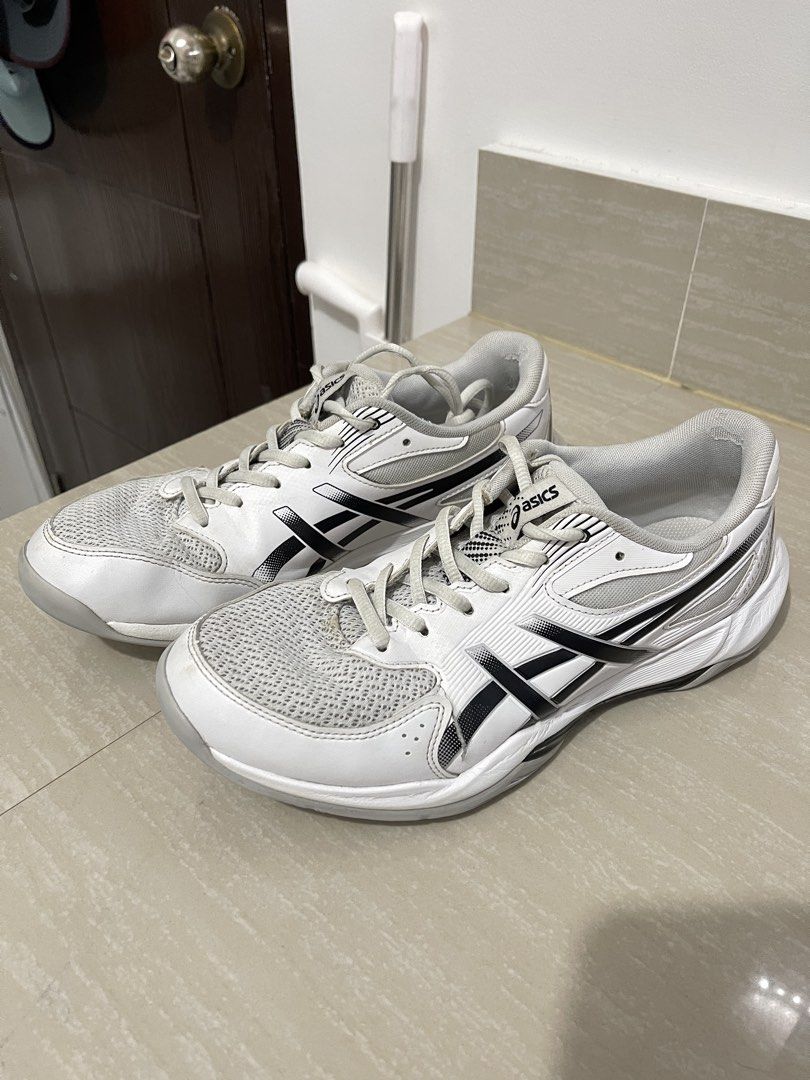 ASICS Pickleball Shoes (Category: Sneakers) located in Paranaque City. Submitted by dearvenus (Listing ID 1460298782, Image 2). Description: ASICS Gel Rocket 12.