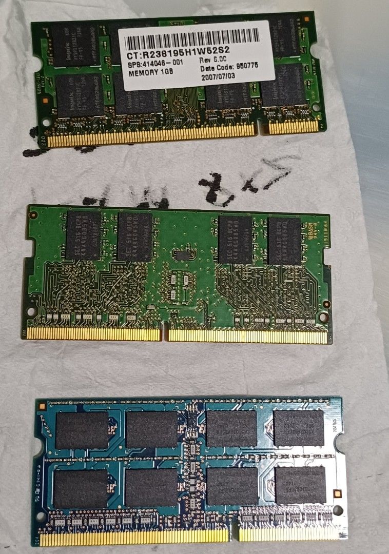 Assorted Laptop RAM Modules - Hynix, Samsung, Kingston (Category: Computer Parts) located in Bacoor. Submitted by ricks01 (Listing ID 1460261952, Image 2). Description: - Assorted laptop RAM sticks: Hynix, Samsung, and Kingston. - Various capacities and speeds available. - All modules were pulled from working laptops and tested. - Ideal for upgrading or replacing existing RAM. - Please check photos for specific model numbers and specifications. -