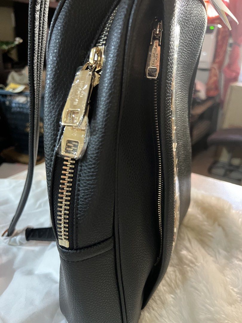 Authentic Balmain Paris Black Leather Backpack w/ pricetag (Category: Luxury Bags & Wallets) located in Las Pinas. Submitted by iceedevclutter (Listing ID 1460040726, Image 3). Description: - Genuine black leather Balmain Paris backpack - Iconic gold Balmain Paris lettering with protective plastic intact - Comes with original dust bag - sourced from UAE Free delivery!.