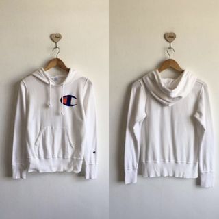 (Category: ) located in . Submitted by clothes4salemy (Listing ID 1460198731, Image 1). Description: .