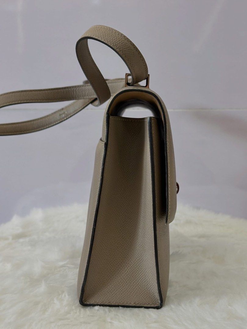 Authentic Hermes (Category: Luxury Bags & Wallets) located in Manila. Submitted by chloe_luxuries (Listing ID 1460276078, Image 2). Description: Guaranteed Original Hermes Verou 23 Palladium hardware Stamp A Still in very good condition Comes with dustbag box and COA Pm for more details.