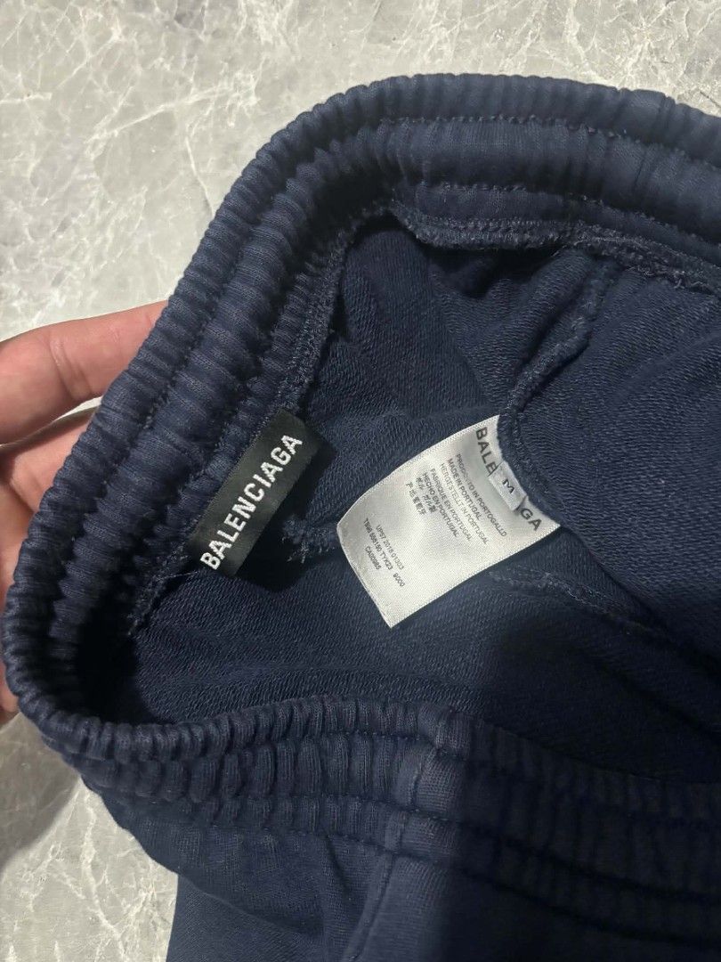 B4lenci4g4 Campaign Logo (Navy) Sweat Pants (Category: Joggers) located in Baguio. Submitted by chr0m3_h3arts (Listing ID 1460286545, Image 3). Description: Balenciaga Campaign Logo (Navy) Sweat Pants M on TAG Issue: Small Pin hole on the back Dimes: 27 - 33 Waistline adjustable Length: 36 inches Leg opening: 5.5 inches 🏷550.