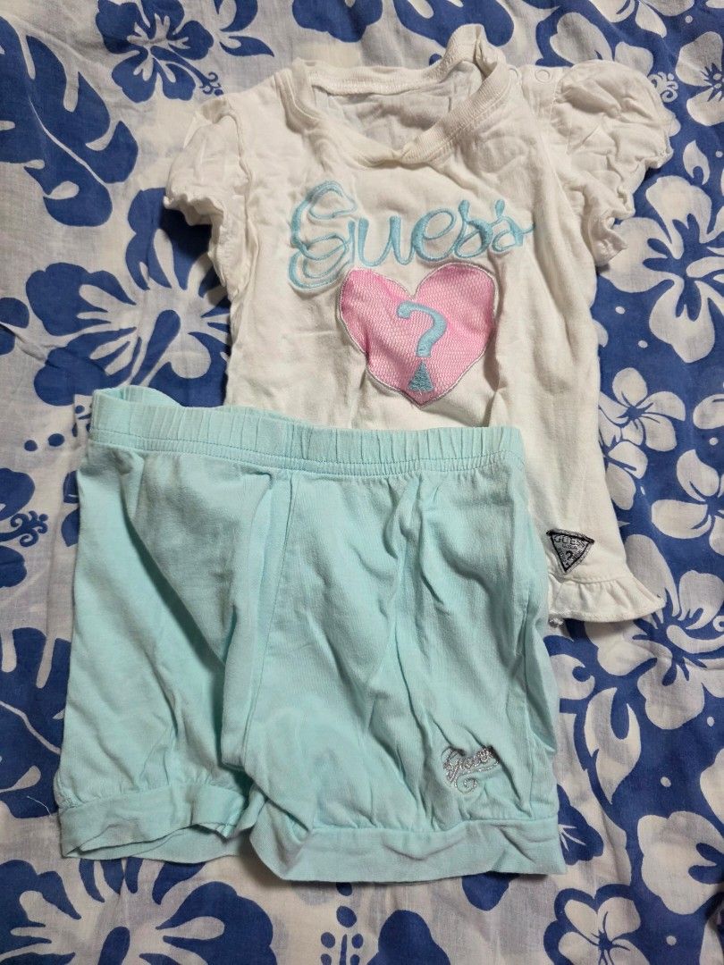 Baby Guess (Category: Babies & Kids Fashion) located in Cainta. Submitted by shopaholic_grl (Listing ID 1460152712, Image 1). Description: Baby Guess Pait top and shorts.