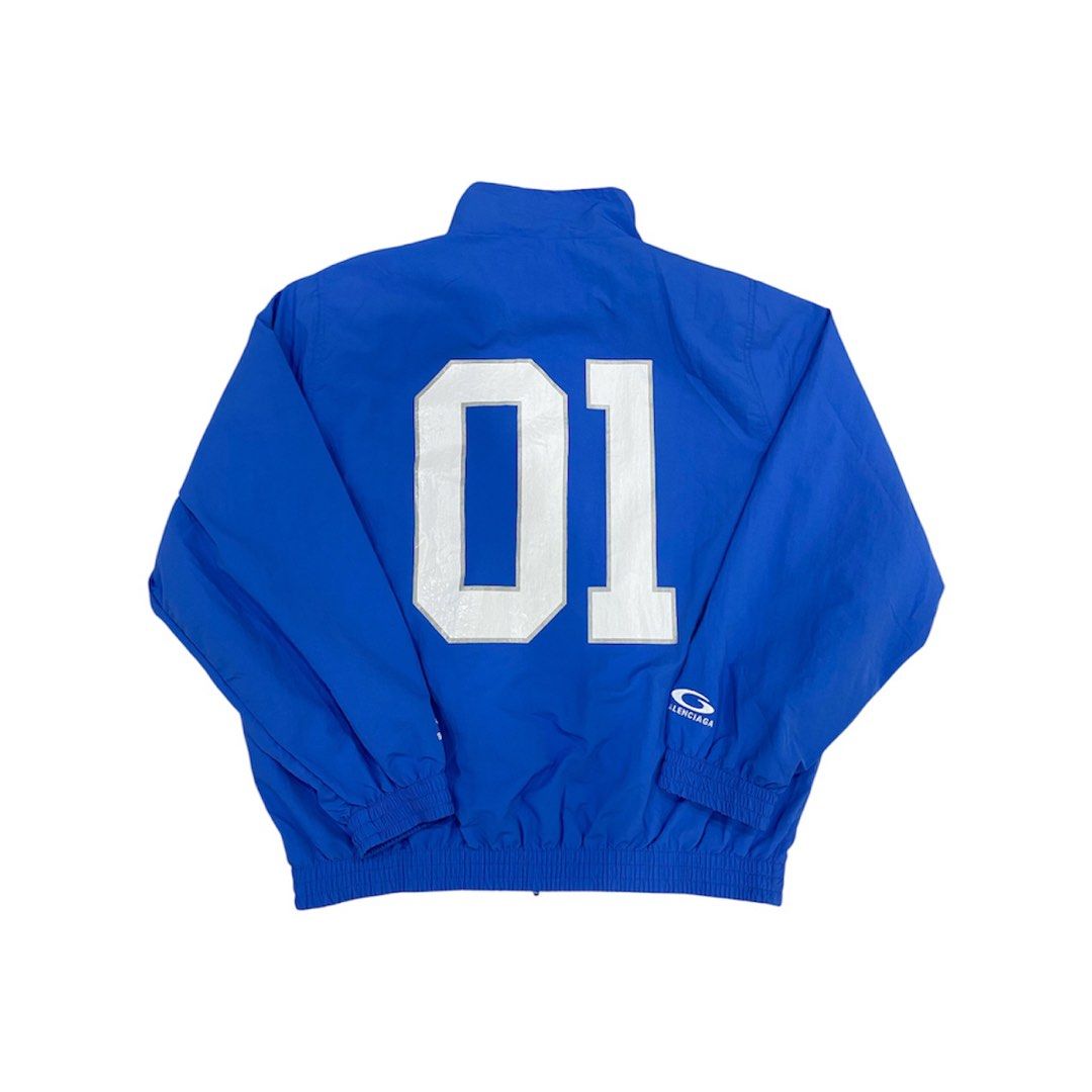BALENCIAGA WINDBREAKER JACKET (Category: Coats, Jackets and Outerwear) located in Manila. Submitted by brndn.rgld (Listing ID 1460136170, Image 2). Description: SLIGHTLY NEGO 27 / 27 LIKE NEW CONDITION NO ISSUE.