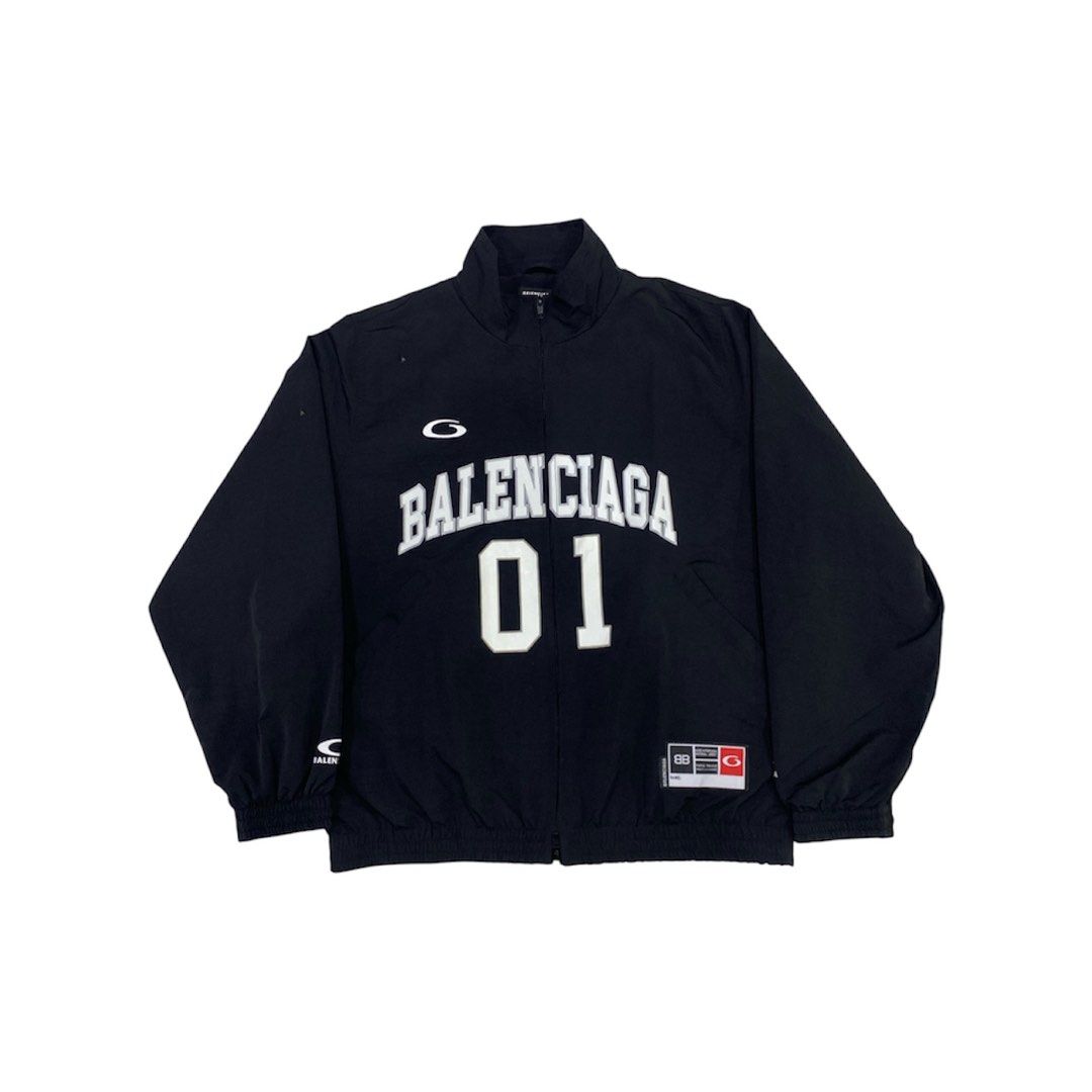 BALENCIAGA WINDBREAKER JACKET (Category: Coats, Jackets and Outerwear) located in Caloocan City. Submitted by alexahvaldez (Listing ID 1460141212, Image 1). Description: SLIGHTLY NEGO FOR SURE BUYER 28 / 28 LIKE NEW CONDITION NO ISSUE.