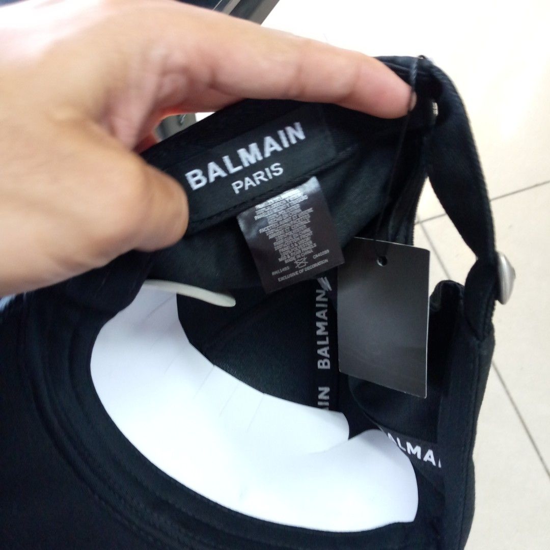 Balmain Hat (Category: Caps & Hats) located in Manila. Submitted by pablopresk0. (Listing ID 1460184262, Image 3). Description: CAPS FOR SALE🐊🧢 EXCELLENT CONDITION ✅ MANILA LOCATION📍 JNT/LBC/LALAMOVE📦 PM IF INTERESTED 📩.