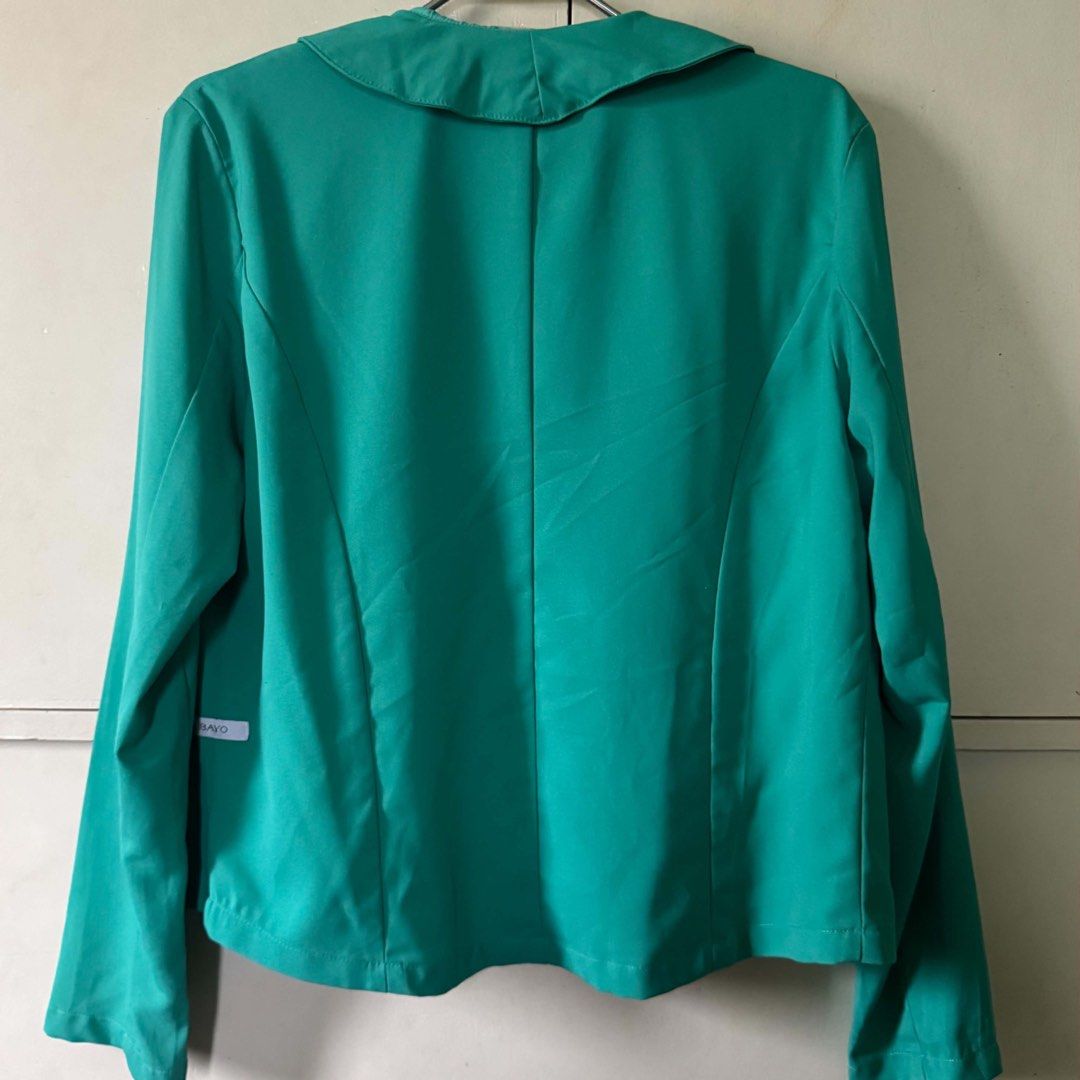 BAYO Teal Open Front Blazer (Category: Coats, Jackets and Outerwear) located in Makati City. Submitted by jinyoungss (Listing ID 1460257022, Image 2). Description: BAYO - Teal blazer - Open front with lapel collar - Long sleeves .