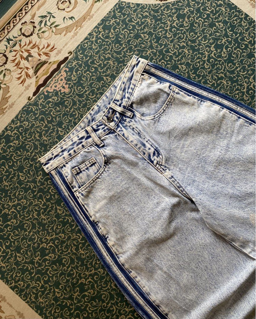 bbx baggy tree line denim wash pants (Category: Jeans) located in Rizal. Submitted by Thethriftgood (Listing ID 1460260224, Image 3). Description: bbx baggy tree line denim wash pants size: small dimensions: waist - 28 fit 26 length - 41 leg op - 12.5 10/10 condition | issue: minimal dirt & stain Php: 1,200.