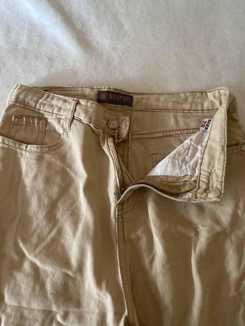 BEEPOP Khaki Wide Leg Pants Size 28 (Category: Other Bottoms) located in Batangas. Submitted by v.ukay (Listing ID 1460132779, Image 2). Description: - Brand: BEEPOP - Style: Wide Leg Khaki Pants - Size: 28 - Closure: Button and Zip - Pockets: Two front, two back - Ideal for: Casual wear.