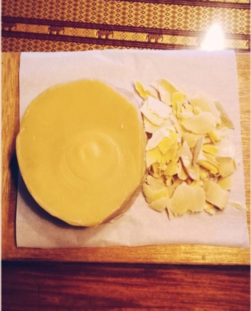 Beeswax Pure (Category: Cleaning Tools & Supplies) located in Las Pinas. Submitted by bethany1965 (Listing ID 1460275839, Image 3). Description: Pure Natural Beeswax from Batangas, perfect for your DIY projects P900 per kilo.
