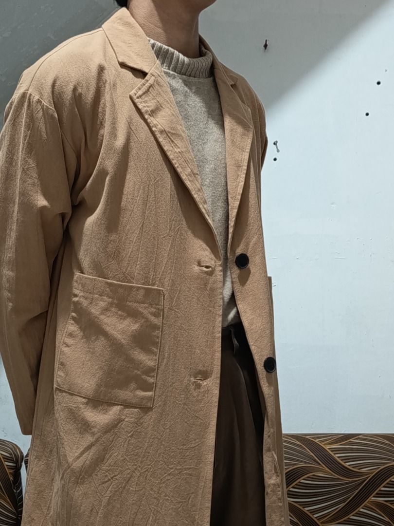Beige Long Coat (Category: Coats, Jackets and Outerwear) located in Caloocan City. Submitted by brightdeer-5fe2 (Listing ID 1460270456, Image 2). Description: Beige Long Coat 🤎 • Good condition • Clean, no major flaws • Nice oversized/relaxed fit • Linen-like material • Perfect for casual & smart casual outfits ₱750 — negotiable 📩 PM if interested 📦 Shipping / meetup available RFS: decluttering First come, first served! You can message me on F