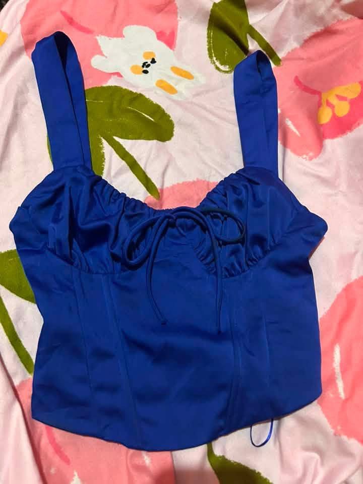 Bershka Corset tops (Category: Others Tops) located in Makati City. Submitted by hunnybunny.fish (Listing ID 1460215643, Image 1). Description: Not used Xxs only 300 each.