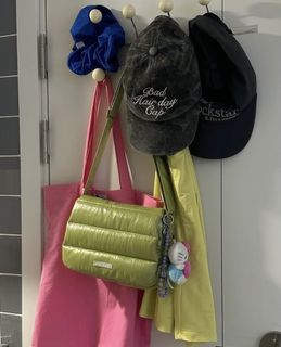 由 judith21 (刊登 ID 1460134445，圖片 1) 提交，位於 的 (類別：)，說明：。