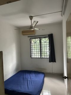 (Category: ) located in . Submitted by fikrishukor95 (Listing ID 1460149172, Image 1). Description: .