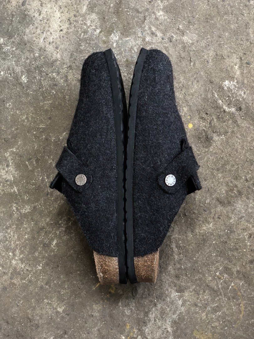 BIRKENSTOCK🔥🔥🔥 (Category: Slippers & Slides) located in Cebu City. Submitted by jeboxjayveejebo (Listing ID 1460155900, Image 3). Description: BIRKENSTOCK BOSTON WOOL FELT CLOGS IN ANTHRACITE GRAY🔥🔥🔥 SIZE 40 COLOR RATE-9.3/10 CONDITION RATE-9.0 DM FOR THE CLAIM PRICE🏷️.