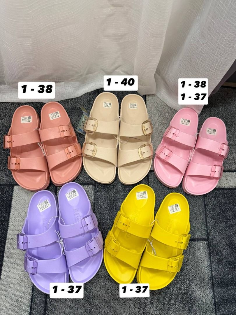 Birkenstock Clear Buckle (Category: Flats & Sandals) located in Manila. Submitted by curated.totes (Listing ID 1460279436, Image 2). Description: ʙɪʀᴋꜱ ᴄʟᴇᴀʀ ʙᴜᴄᴋʟᴇ ᴄʟᴇᴀʀᴀɴᴄᴇ ꜱᴀʟᴇ 😮‍💨 ᴀᴠᴀɪʟᴀʙʟᴇ ꜱɪᴢᴇꜱ (ɪɴᴅɪᴄᴀᴛᴇᴅ ᴀʟʀᴇᴀᴅʏ) ꜱʀᴘ: 500 ᴅᴍ ᴛᴏ ᴏʀᴅᴇʀ!.