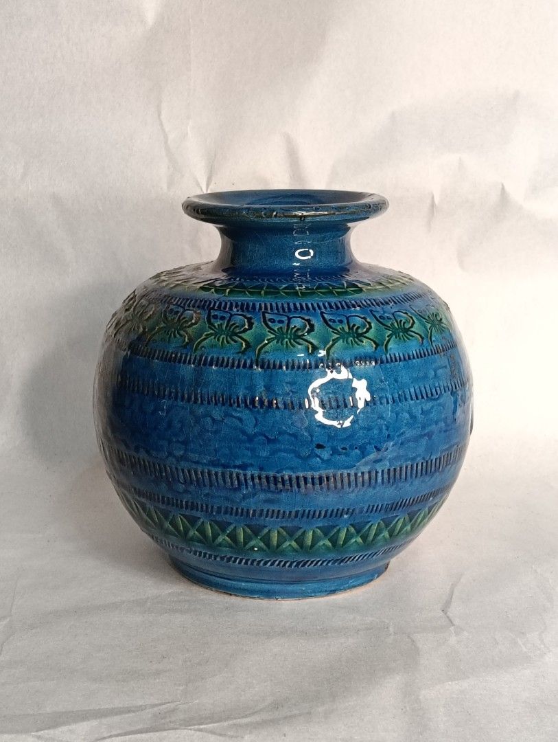 Bittossi ceramic (Category: Vases & Decorative Bowls) located in Manila. Submitted by mightyfox.28e9a1 (Listing ID 1460273483, Image 3). Description: .