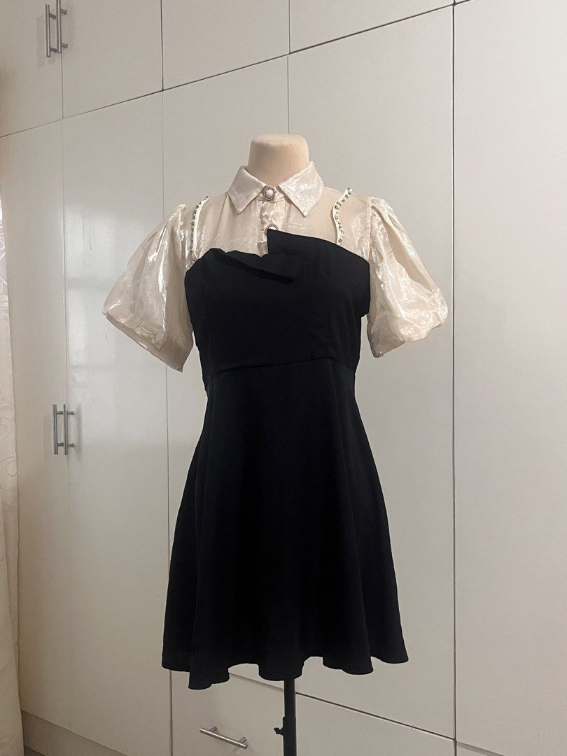 Black and White Puff Sleeve Collared Dress (Category: Dresses) located in Cabanatuan. Submitted by chinmndz (Listing ID 1460186573, Image 1). Description: Prices are negotiable !! ദ്ദി(˵ •̀ ᴗ - ˵ ) ✧ Feel free to ask for more details. - Large-XL - Cute black dress with a white collared puff sleeve top - Sheer puff sleeves with pearl details on the shoulders - Convenient side zipper - Flattering A-line skirt - Ideal for parties and special events.