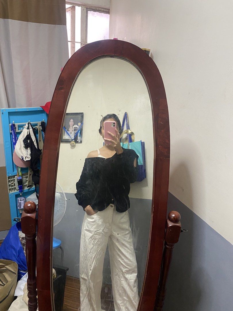 Black Off-Shoulder Cut-Out Sleeve Top (Category: Blouses) located in Manila. Submitted by janinaridoloso (Listing ID 1460181765, Image 1). Description: - Chic black off-shoulder top - Features stylish cut-out details on sleeves - Super comfy and versatile - Ideal for casual outings or nights with friends - Easily pairs with jeans or skirts.