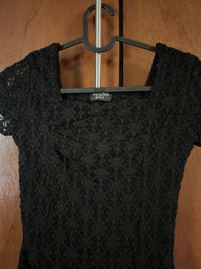 Black Patterned Square Neck Top (Category: Blouses) located in Iloilo. Submitted by shankirkpreloved (Listing ID 1460141458, Image 3). Description: Too small for me Disclaimer - Most items are preloved, so please limit your expectations. - Items will be washed, ironed, and packed properly, but it is recommended to wash them again once you recieve it. - Product color may slightly vary due to photographic lighting sources. Strictly - No cancellatio