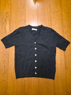 (Category: ) located in . Submitted by eunzaay (Listing ID 1460287334, Image 1). Description: .
