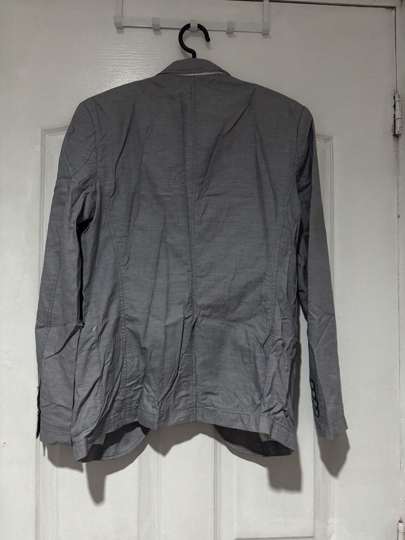 Blazer for Men (Category: Coats, Jackets and Outerwear) located in San Juan City. Submitted by mcstxtian_ (Listing ID 1460195708, Image 3). Description: Decluttering!!! Used these for work. Grey 5’2- 5’4 55-60kg Last price posted..