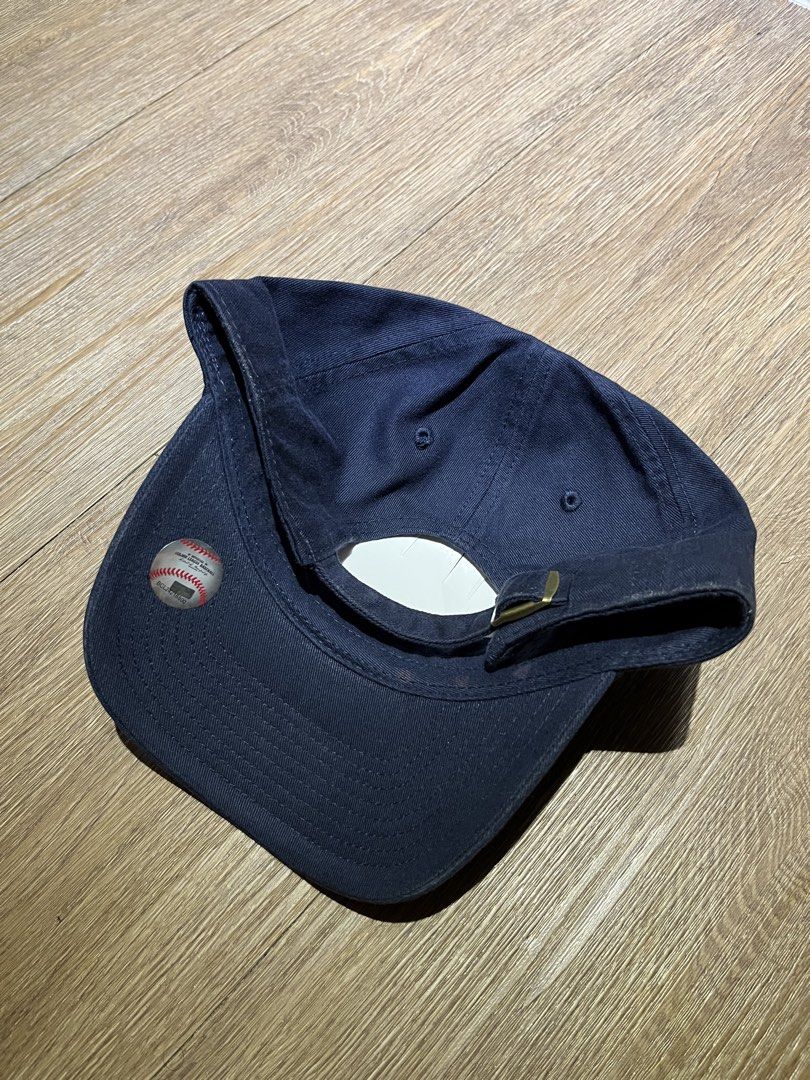 Boston red sox by fan favorite (Category: Caps & Hats) located in Quezon City. Submitted by headline. (Listing ID 1460235397, Image 2). Description: BOSTON RED SOX EMBROIDERY NAVY BLUE EXCELLENT CONDITION FOR ONLY:650php +SHIPPING FEE.
