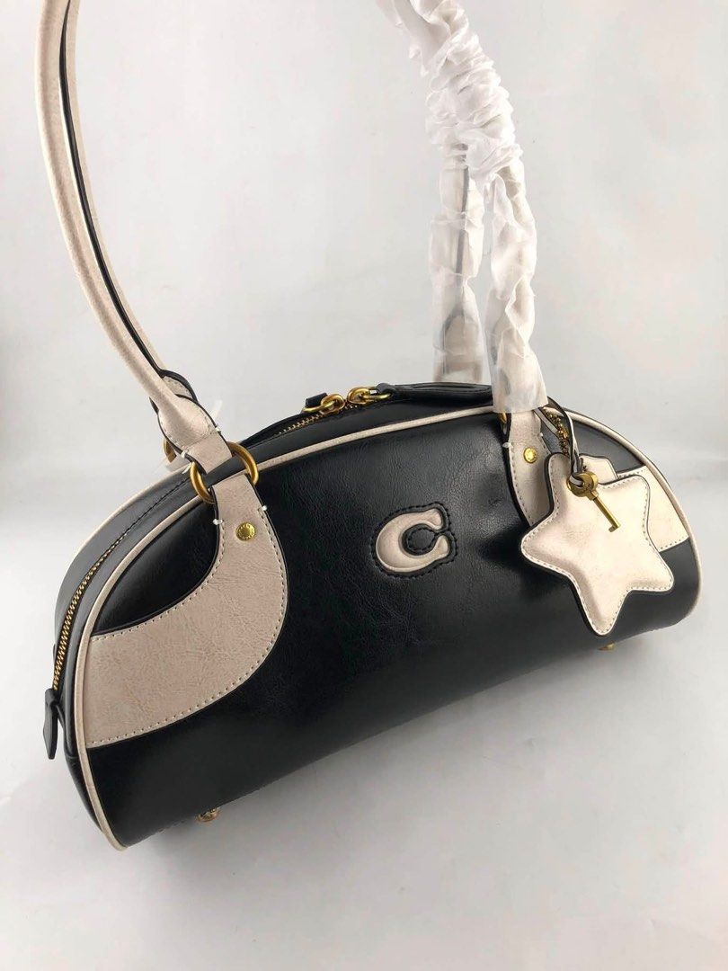 Bowling Shoulder Bag (Category: Shoulder Bags) located in Manila. Submitted by bagislifeshop (Listing ID 1460240180, Image 1). Description: .
