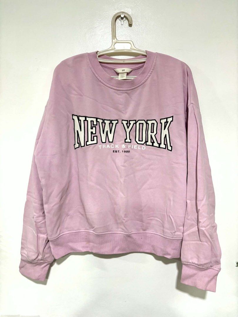 Branded Pull overs/ Long sleeves pre loved (Category: Coats, Jackets and Outerwear) located in San Mateo. Submitted by maki1982 (Listing ID 1460177253, Image 1). Description: Authentic preloved 150 + sf Send a message L-XL sizes.